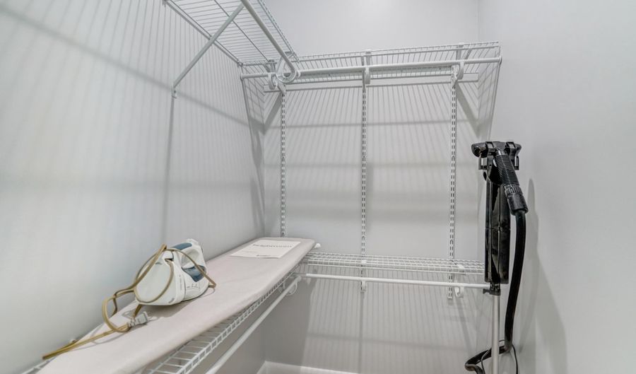 7727 KALORAMA Rd, Annandale, VA 22003 - 3 Beds, 3 Bath