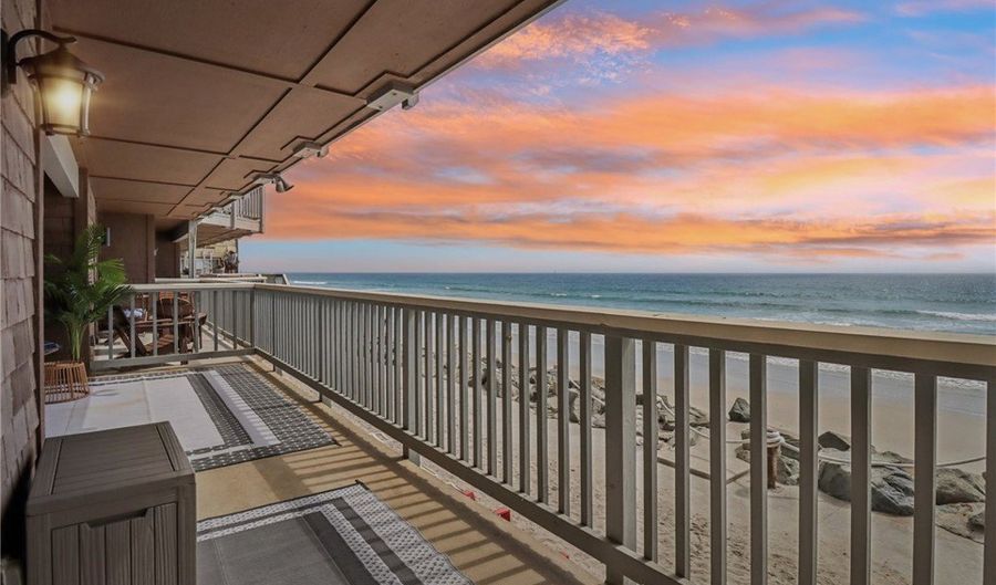 1445 S Pacific St I, Oceanside, CA 92054 - 2 Beds, 2 Bath
