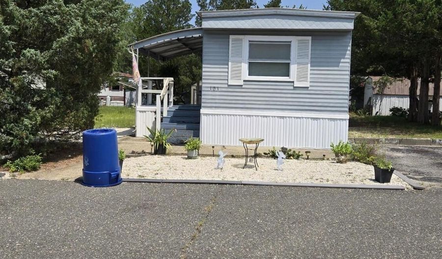 101 Juniper Dr, Barnegat, NJ 08005 - 2 Beds, 1 Bath
