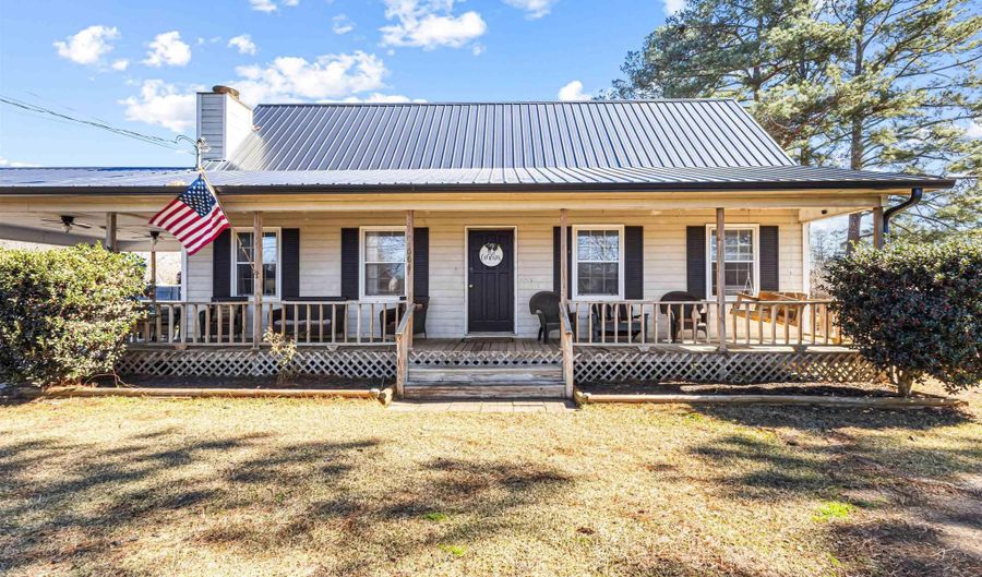 604 Stewart Ave, Attalla, AL 35954 - 3 Beds, 2 Bath