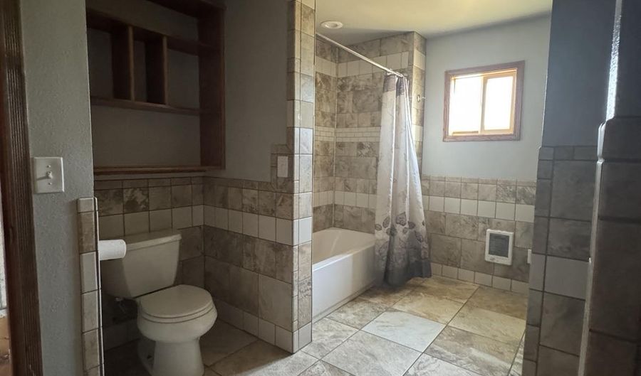 40336 Sr 129, Anatone, WA 99401 - 3 Beds, 1 Bath