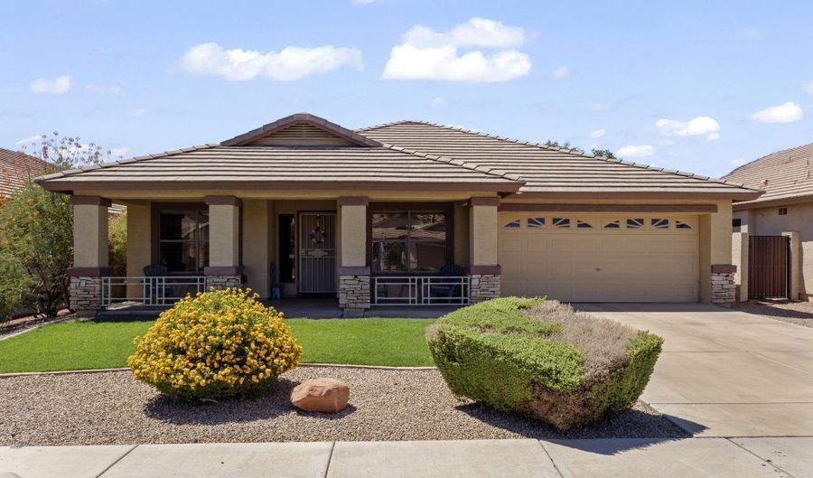 12913 W WILSHIRE Dr, Avondale, AZ 85392 - 4 Beds, 2 Bath