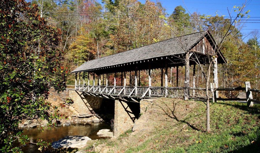 595 Rock Creek Ridge Rd, Bakersville, NC 28705 - 0 Beds, 0 Bath
