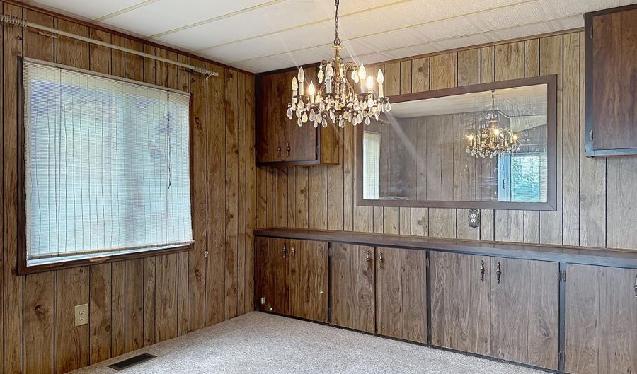 644 S DeSmet Ave, Buffalo, WY 82834 - 2 Beds, 1 Bath