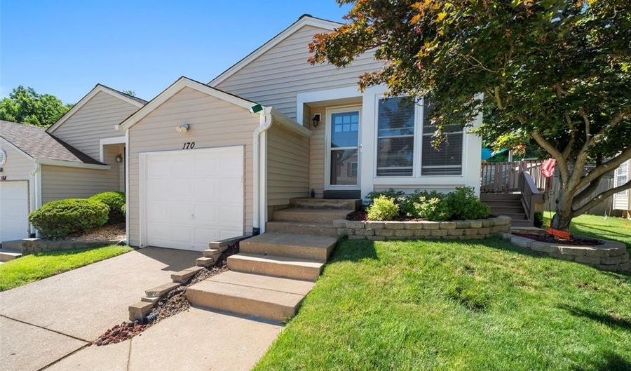 170 Cascade Terrace Dr, Ballwin, MO 63021 - 2 Beds, 2 Bath