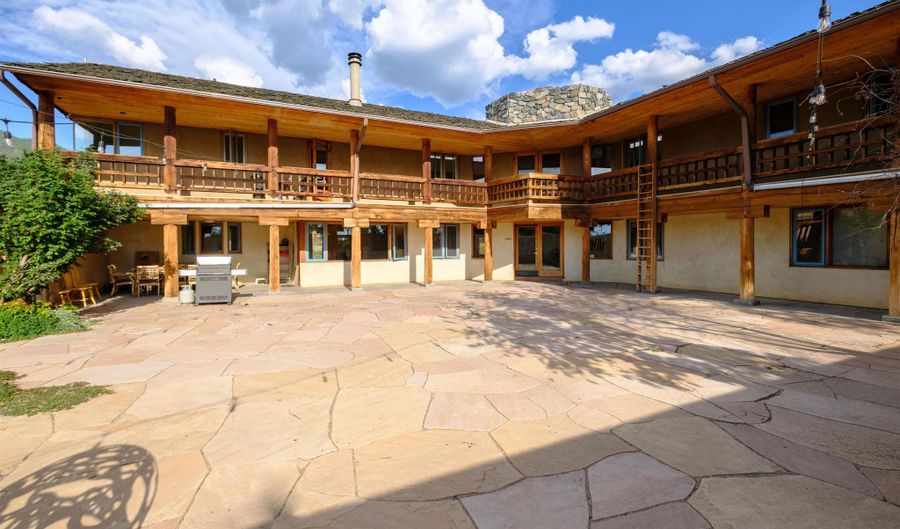 543 A State Road 150, Arroyo Seco, NM 87514 - 5 Beds, 7 Bath