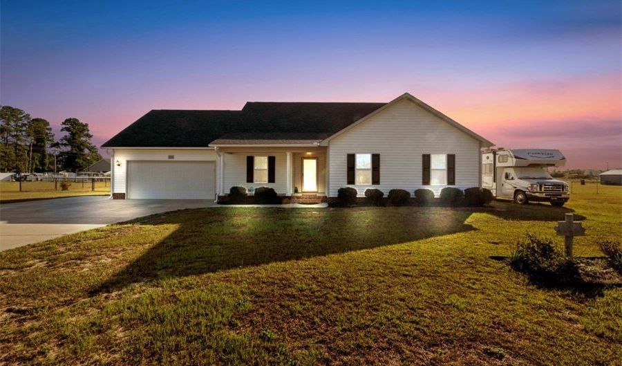 424 Delmore Rd, Autryville, NC 28318 - 4 Beds, 2 Bath