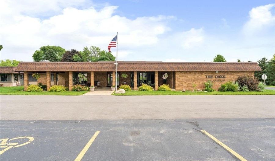 1200 18th Ave NW 111, Austin, MN 55912 - 1 Beds, 1 Bath