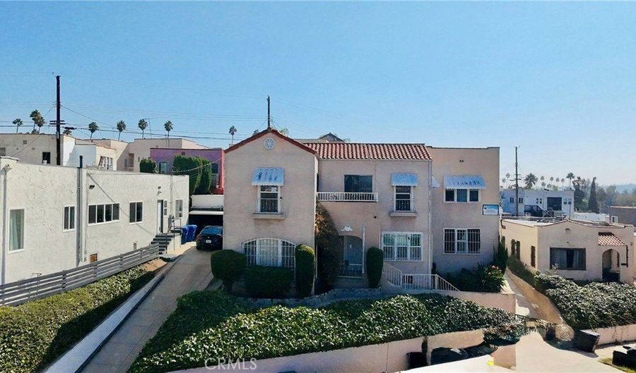 2116 S Palm Grove Ave, Los Angeles, CA 90016 - 7 Beds, 5 Bath