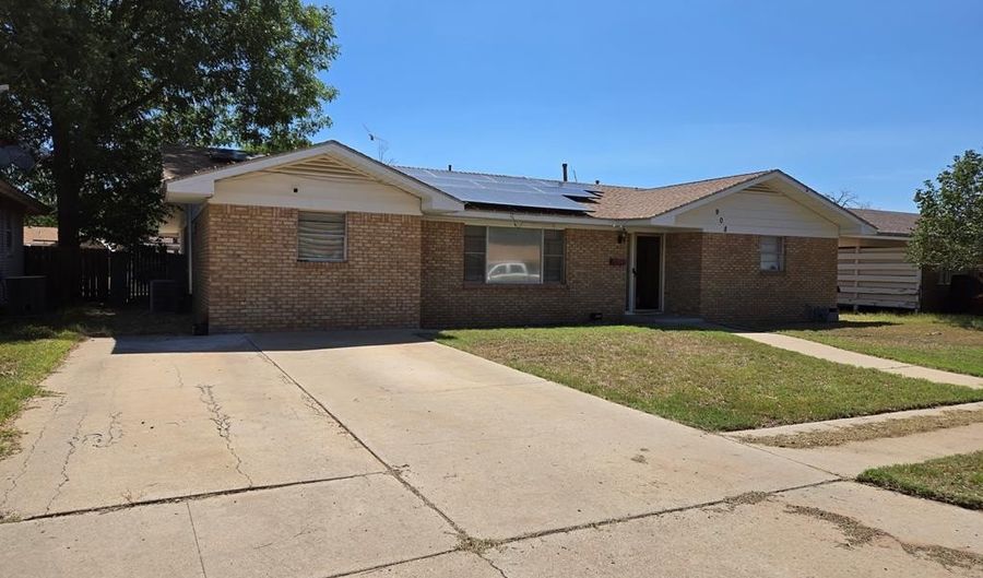 908 NW 11th St, Andrews, TX 79714 - 4 Beds, 3 Bath
