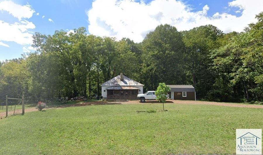 4947 Stones Dairy Rd, Bassett, VA 24055 - 1 Beds, 1 Bath