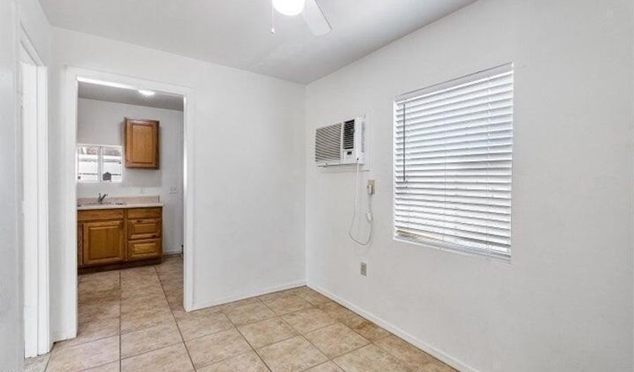 412 W 9th St, Casa Grande, AZ 85122 - 1 Beds, 1 Bath