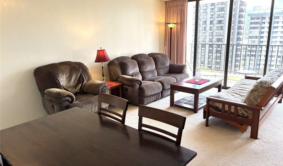 201 Ohua Ave 1213-Ii, Honolulu, HI 96815 - 1 Beds, 1 Bath