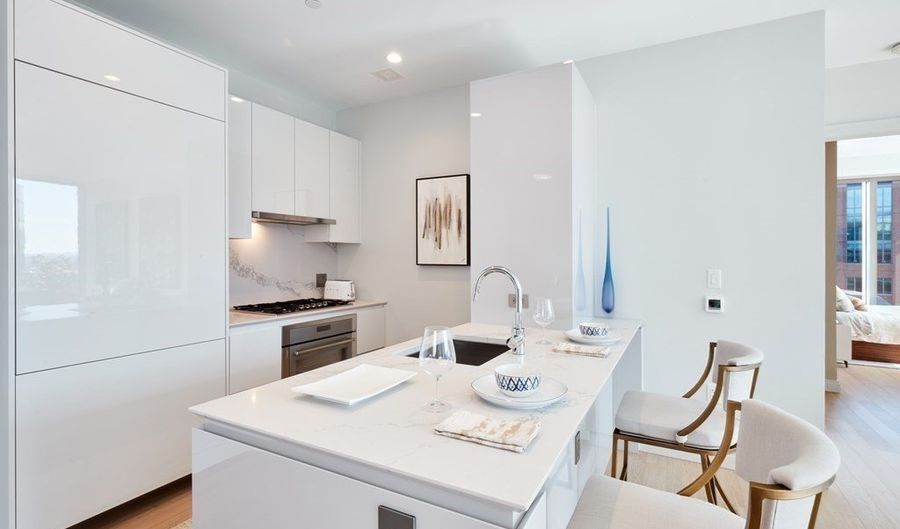 133 Seaport Blvd 1109, Boston, MA 02210 - 2 Beds, 2 Bath