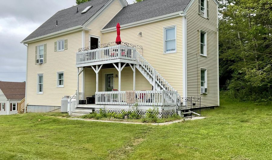 10 Aegis Dr, Bath, ME 04530 - 2 Beds, 1 Bath