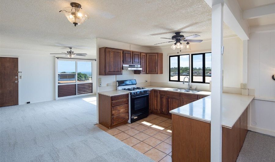 92-718 Nohopaa St, Kapolei, HI 96707 - 2 Beds, 2 Bath