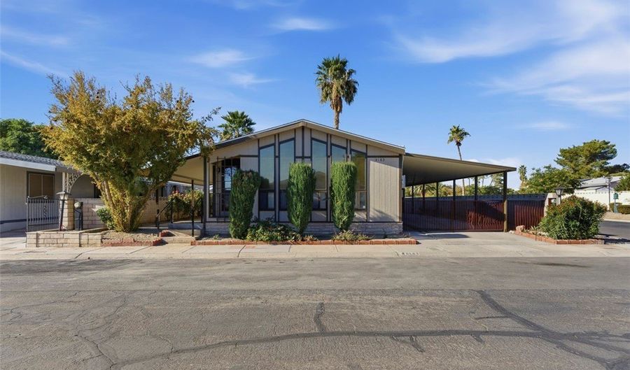 3183 Comitan Ln, Las Vegas, NV 89122 - 2 Beds, 2 Bath