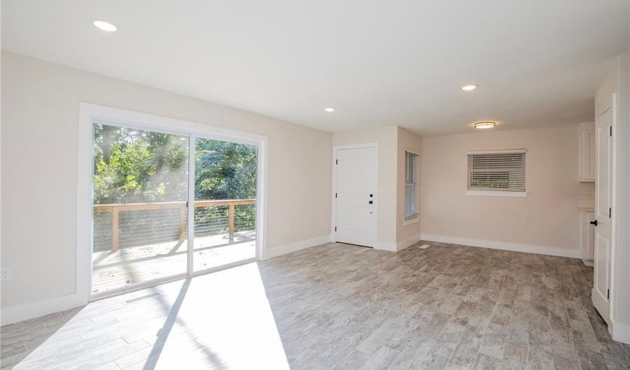 82 Bosworth Cir, Bella Vista, AR 72714 - 2 Beds, 2 Bath