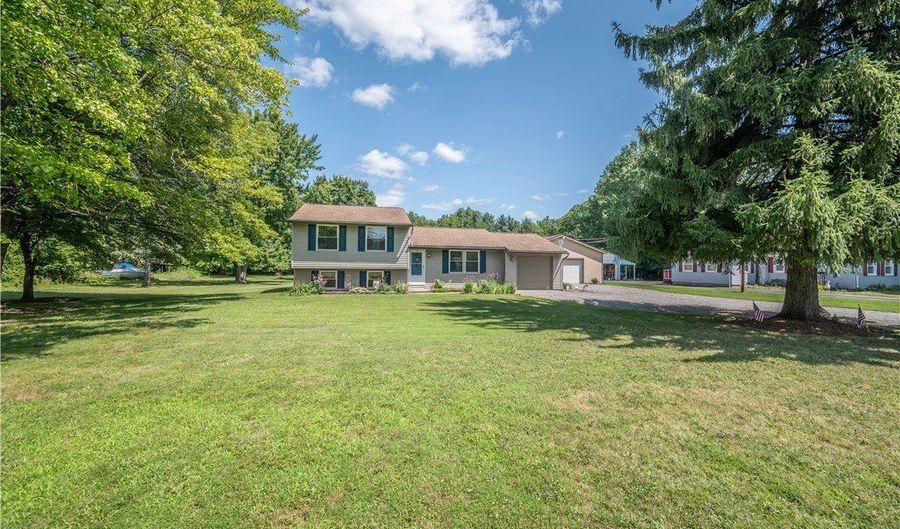 6142 Fairview Rd, Austintown, OH 44515 - 3 Beds, 1 Bath