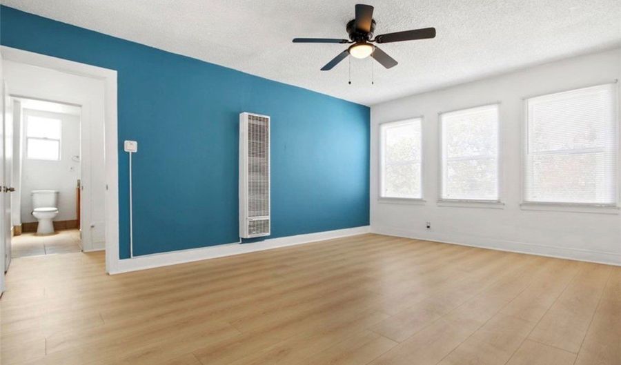 2116 S Palm Grove Ave, Los Angeles, CA 90016 - 7 Beds, 5 Bath