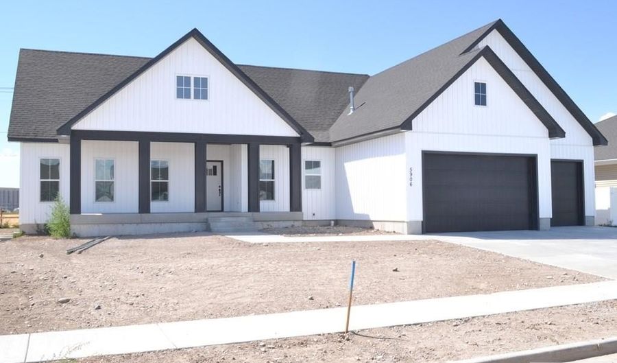 5906 Macrae Dr, Idaho Falls, ID 83402 - 6 Beds, 3 Bath