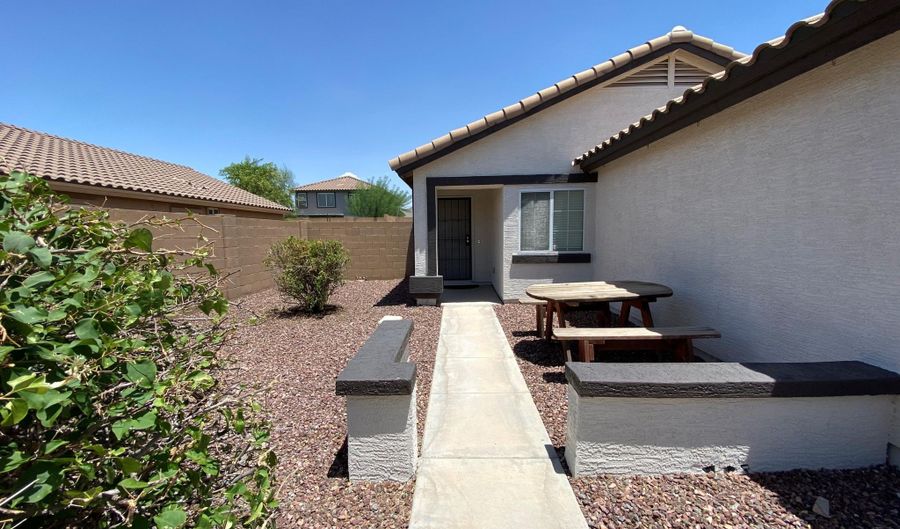 22250 W TWILIGHT Trl, Buckeye, AZ 85326 - 3 Beds, 2 Bath