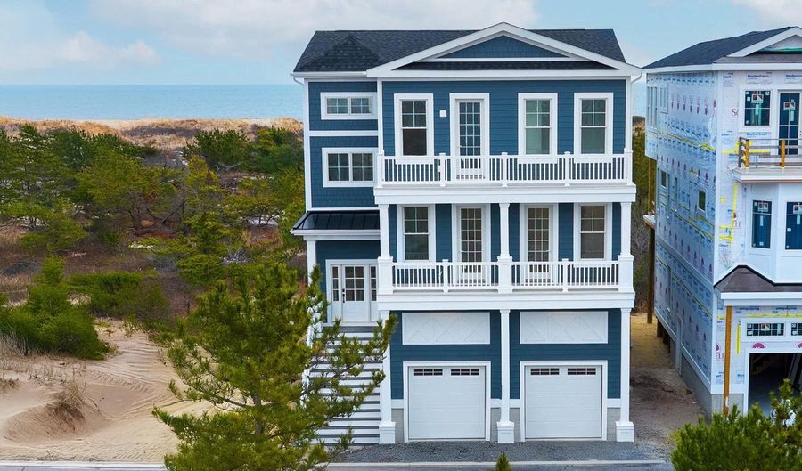 28431 DRIFTWOOD Ln 3, Bethany Beach, DE 19930 - 4 Beds, 5 Bath