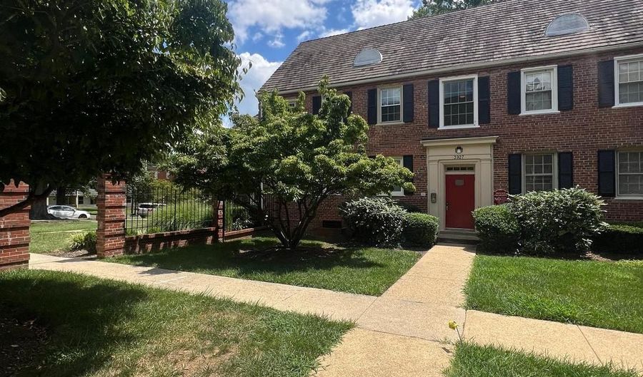 3927 PENNSYLVANIA Ave SE 102, Washington, DC 20020 - 1 Beds, 1 Bath