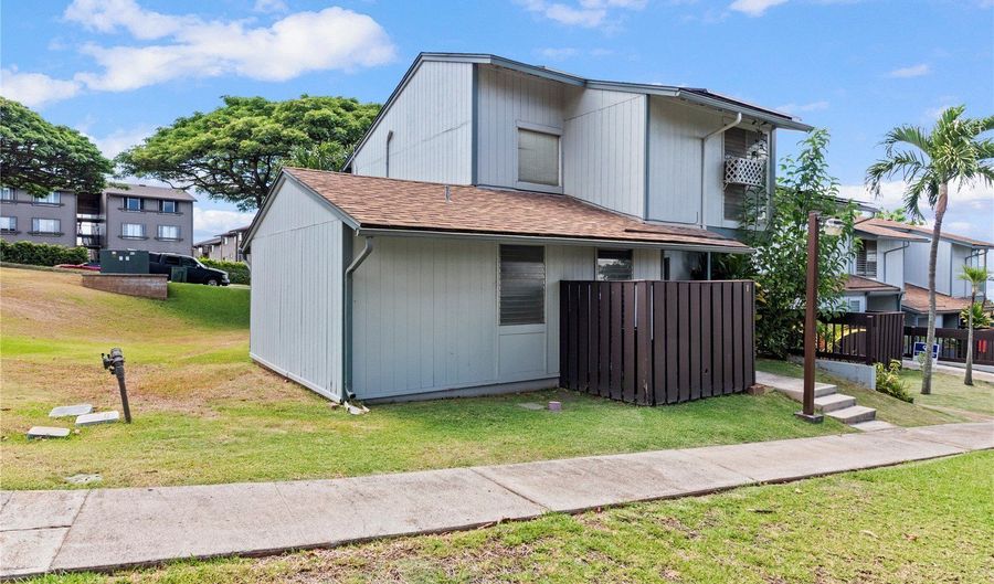 92-988 Panana St 1, Kapolei, HI 96707 - 4 Beds, 2 Bath