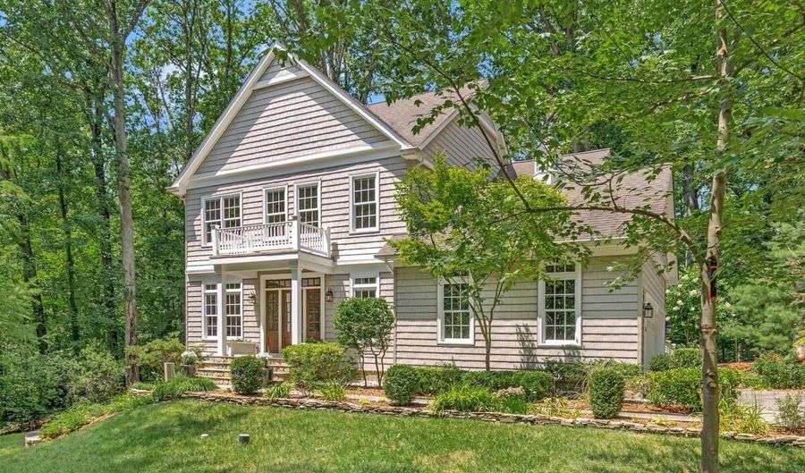 706 RIVERVIEW Ter, Annapolis, MD 21401 - 4 Beds, 3 Bath