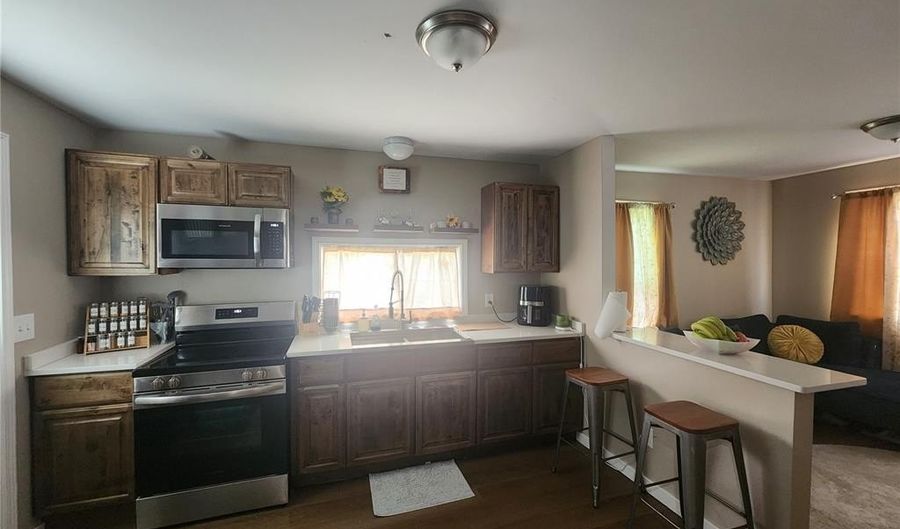 1261 State St, Alton, IL 62002 - 1 Beds, 1 Bath
