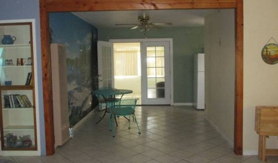 141 W 1st Ave, Ajo, AZ 85321 - 2 Beds, 1 Bath