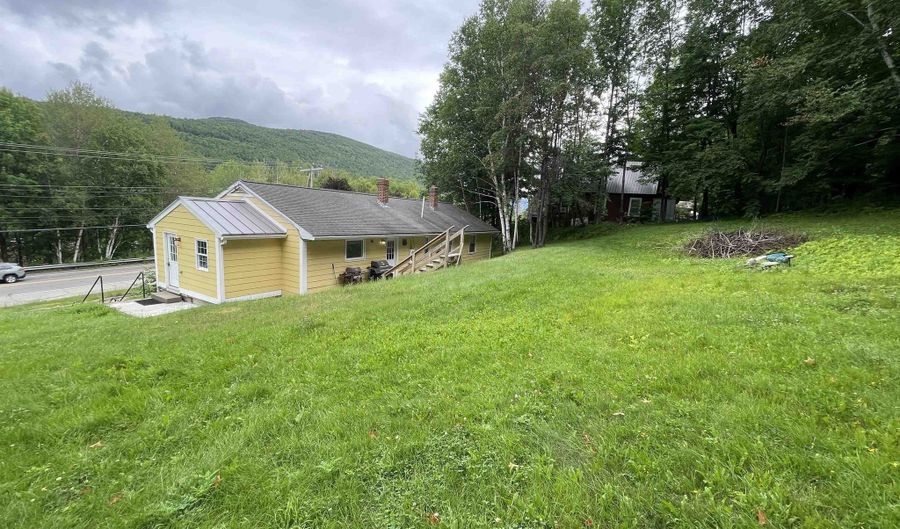 516 Old Glen Ave, Berlin, NH 03570 - 3 Beds, 2 Bath
