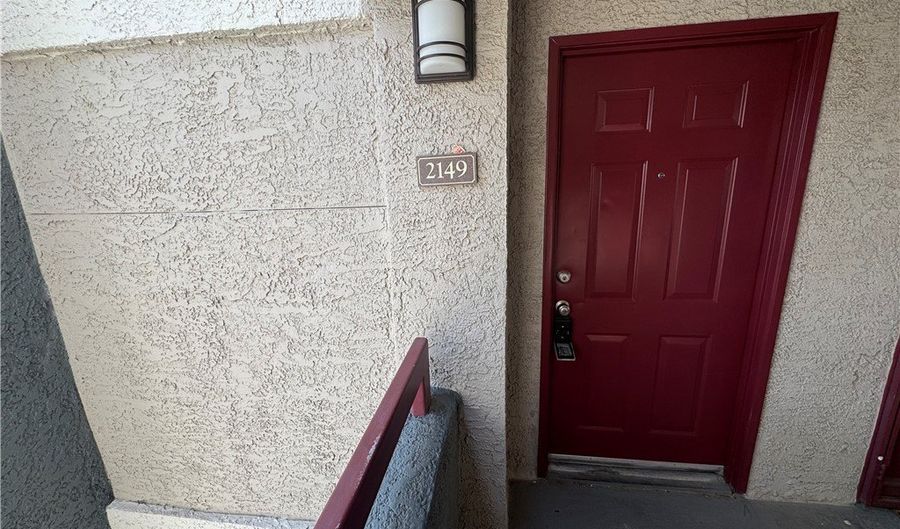 8600 CHARLESTON Blvd 2149, Las Vegas, NV 89117 - 1 Beds, 1 Bath