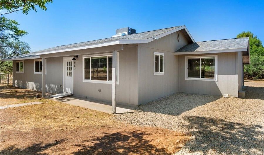 967 W Apache Trl, Camp Verde, AZ 86322 - 4 Beds, 2 Bath