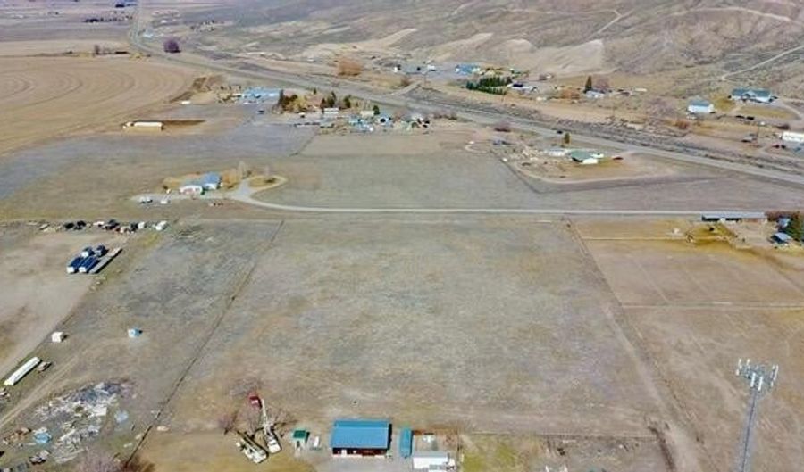 W 2500 N, Arco, ID 83213 - 0 Beds, 0 Bath