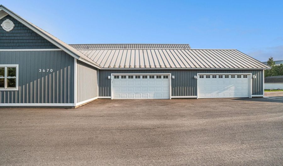 3670 Oden Rd 2, Alanson, MI 49706 - 2 Beds, 2 Bath