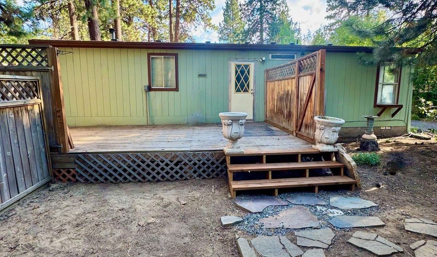19124 River Woods Dr, Bend, OR 97702 - 2 Beds, 2 Bath