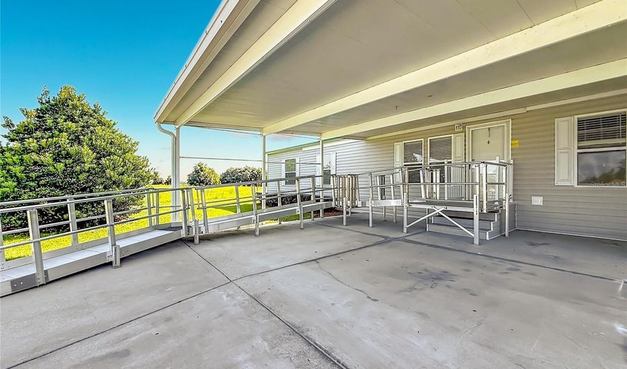 14025 STAG HORN Ct, Astatula, FL 34705 - 4 Beds, 2 Bath