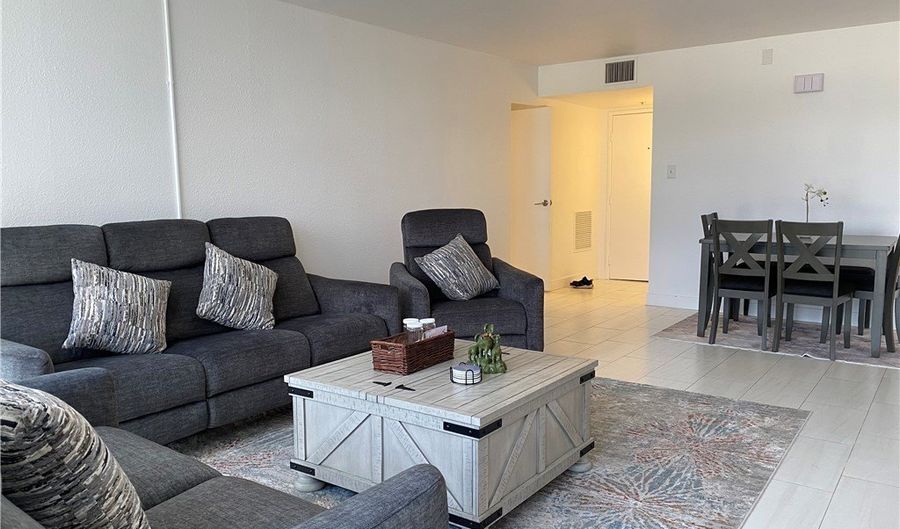 3930 University Center Dr 208, Las Vegas, NV 89119 - 2 Beds, 2 Bath