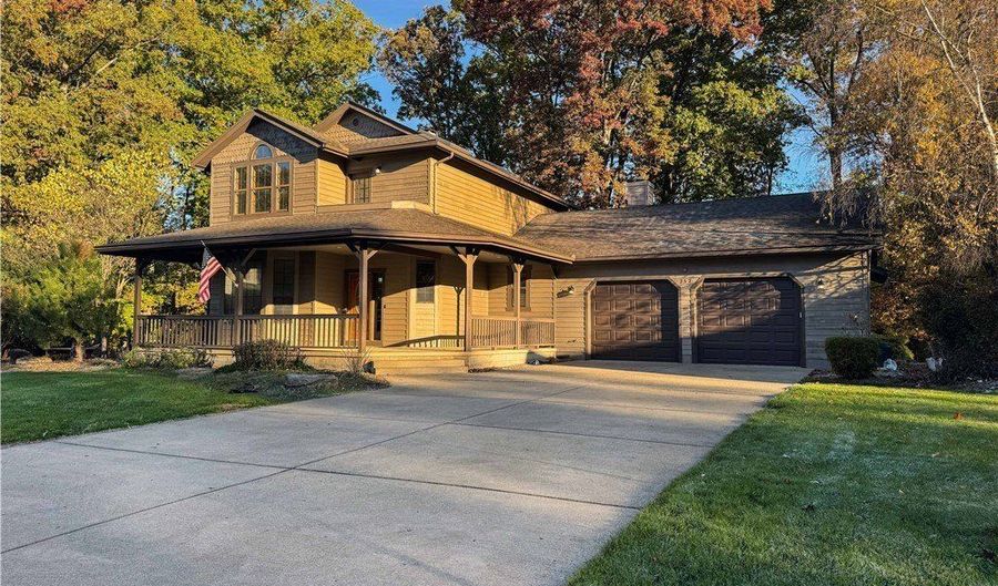 352 Wyndclift Pl, Austintown, OH 44515 - 3 Beds, 4 Bath