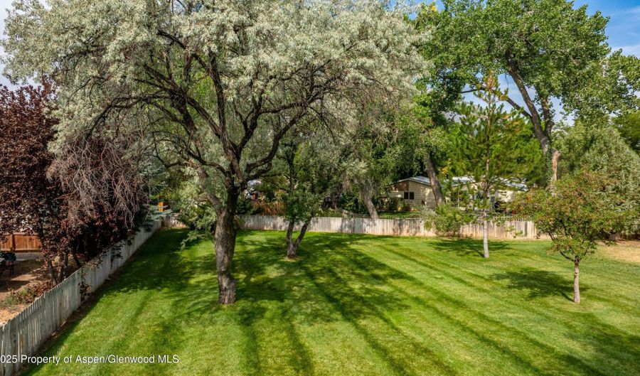 70 Queen City Cir, Battlement Mesa, CO 81635 - 3 Beds, 2 Bath