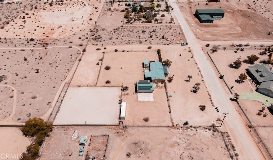 22170 Moonbeam Trl, Apple Valley, CA 92308 - 4 Beds, 3 Bath