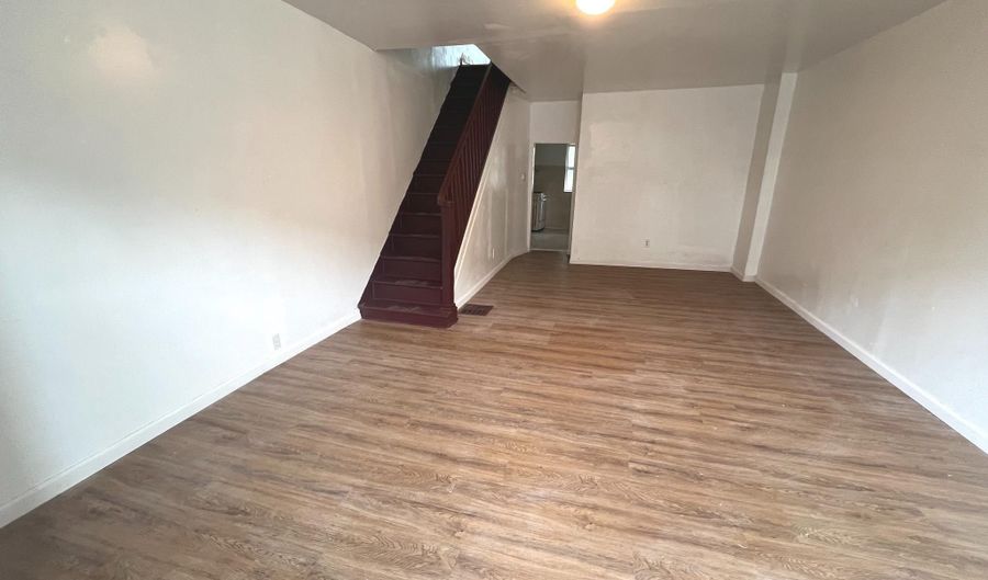 2546 S 7TH St, Philadelphia, PA 19148 - 3 Beds, 1 Bath