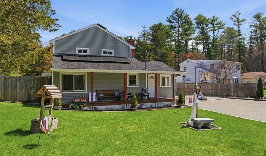 48 Overlea Rd, North Smithfield, RI 02896 - 3 Beds, 2 Bath