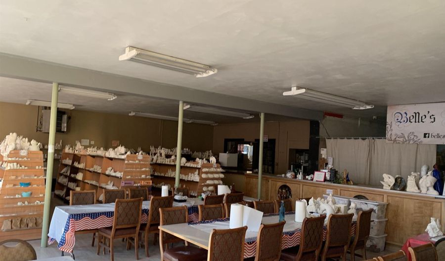 114 Broadway Ave N, Buhl, ID 83316 - 0 Beds, 0 Bath