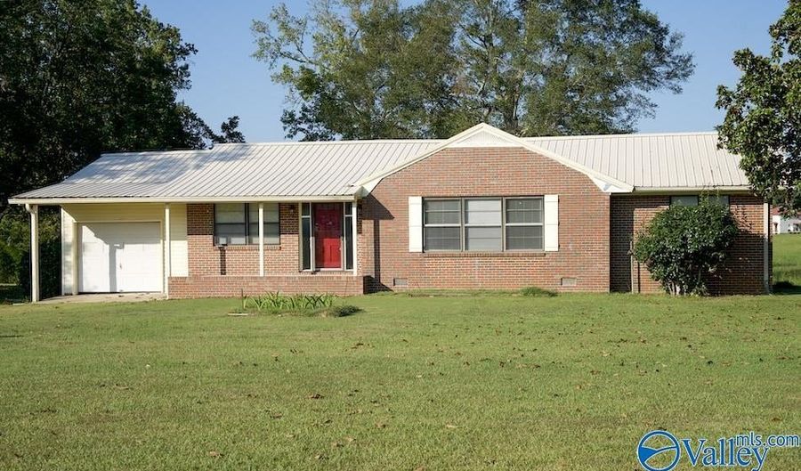 88779 US Highway 278, Altoona, AL 35952 - 3 Beds, 2 Bath