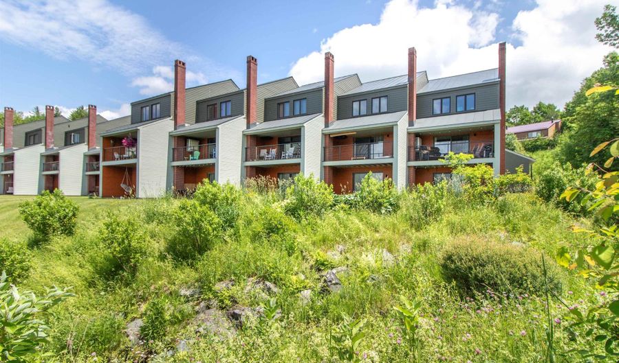 107 Mountainbrook Rd Unit #15, Burke, VT 05832 - 3 Beds, 2 Bath