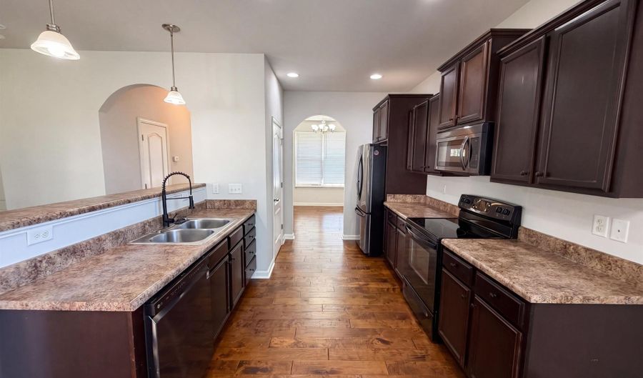 129 Saddlebrook Aly, Abbeville, SC 29671 - 4 Beds, 3 Bath