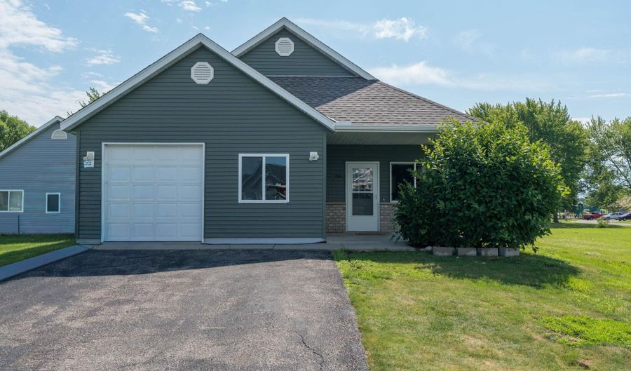 248 Frenzel Dr, Arlington, MN 55307 - 3 Beds, 1 Bath